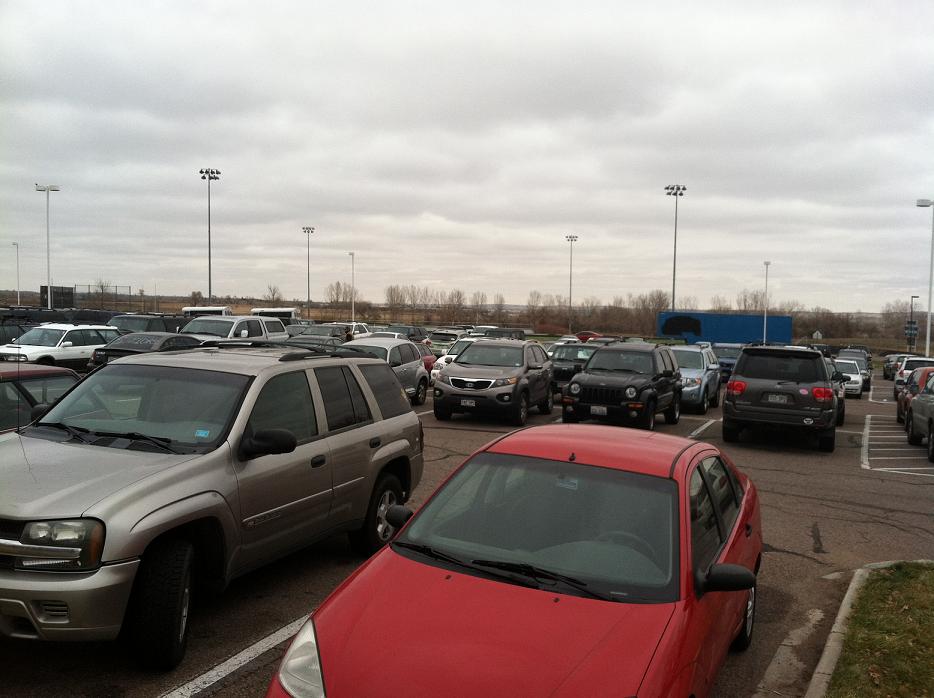 Full Capacity: Frustrated Seniors complain about the overly-full Senior parking lot