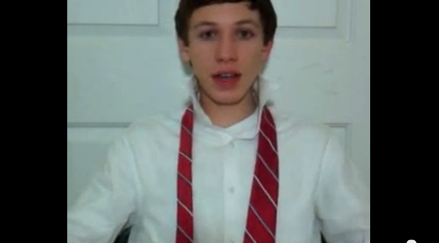 A+screen+capture+from+Tyler+Lunds+how-to+video+on+tying+ties+and+bow+ties.